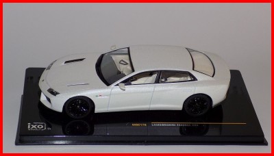 Macheta LAMBORGHINI ESTOQUE 2008 (scara 1/43) IXO foto