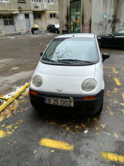 Matiz alb foto