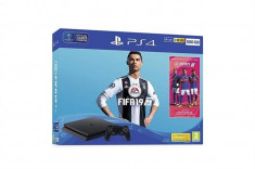 Consola Sony Playstation 4 Slim 500Gb + Fifa 19 + Fifa 19 Ultimate Team Icons + Rare Player Pack foto