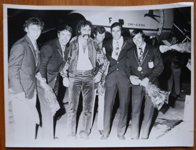 Fotografie mare, originala, 1971, Ion Tiriac si Ilie Nastase la a doua finala in Cupa Davis foto