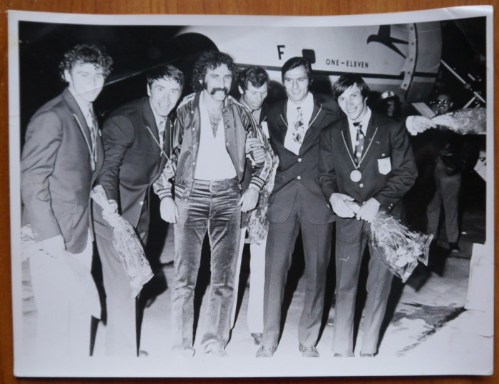 Fotografie mare, originala, 1971, Ion Tiriac si Ilie Nastase la a doua finala in Cupa Davis