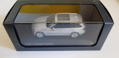 Macheta BMW seria 3 Touring 1/43 foto