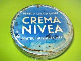 Cutie Nivea Pilot Orasul Stalin, 9.5/ 2.5 cm.
