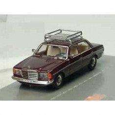 Macheta Auto Mercedes - Benz W123 foto