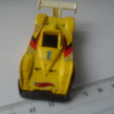 bnk jc Hot Wheels - masina de curse - pentru McDonalds 2002