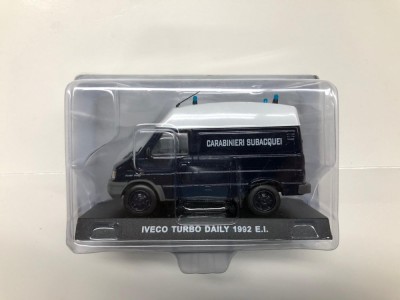 Macheta IVECO Turbo Daily - 1992 E.I. CARABINIERI scara 1:43 foto