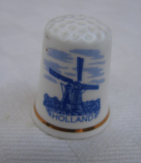 Degetar din portelan Fine Bone China inscriptionat Holland foto