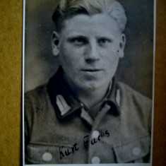 ww2-3Reich-Foto Militar Kurt Fuchs cu semnatura stare buna.