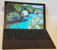 Microsoft Surface Pro 4 128GB, Wi-Fi, 12.3&amp;quot; Win10 Pro in cutie + Type Cover foto