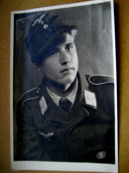 ww2-3Reich-Militar in uniforma si tinuta deosebita. Insemne deosebite.