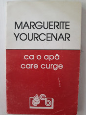 CAO APA CARE CURGE - MARGUERITE YOURCENAR foto