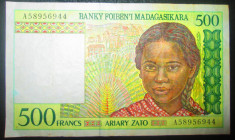 Madagascar : 500 francs ND ( 1994 ) . VF ( bancnota , stare VF ) foto