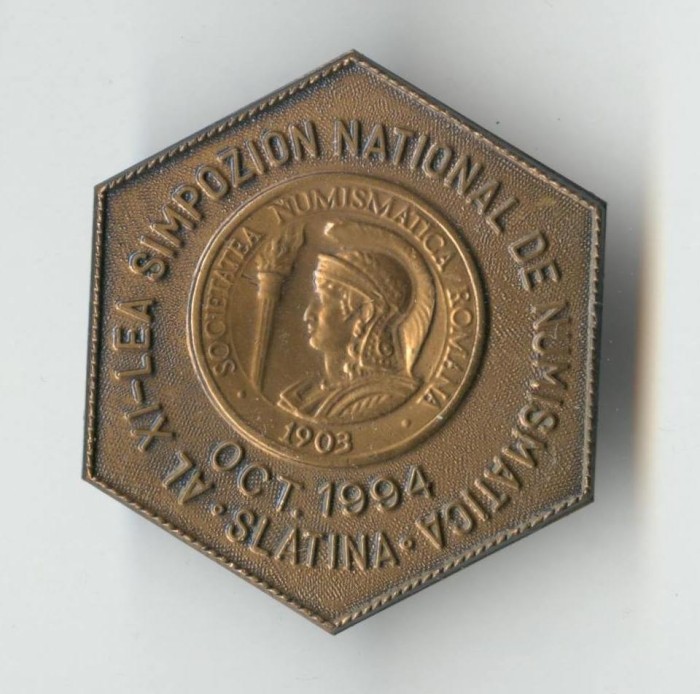 Al XI lea Simpozion national de NUMISMATICA - SLATINA - Insigna SNR Rara