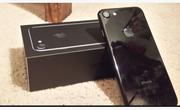 iPhone 7 128GB Neverlocked JetBlack iPhone 7 128GB Neverlocked JetBlack