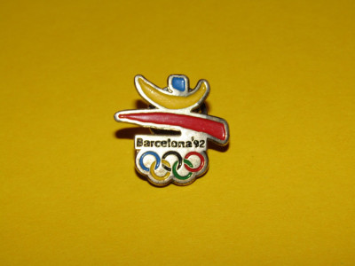 Insigna - Olimpiada BARCELONA 1992 foto