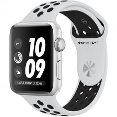 Smartwatch Watch 3 Nike+ GPS 38MM Aluminiu Argintiu Si Curea Sport Negru Alb foto