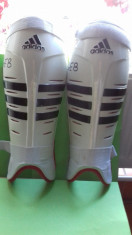 Protectie Aparatori fotbal ADIDAS marimea M foto