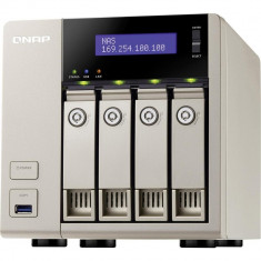 NAS QNAP TVS-463-4G 4BAY 2.4 GHZ QC foto