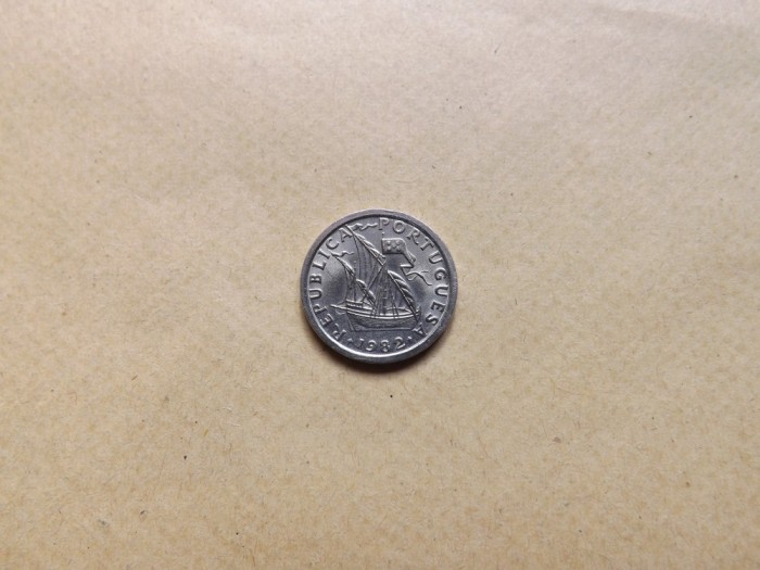 Portugalia 2.5 Escudos 1982