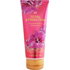 Total Attraction Crema de corp Femei 200 ml foto