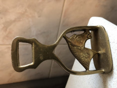 Deschizator de sticle,vechi,englezesc,din bronz,in forma de cap de cal foto
