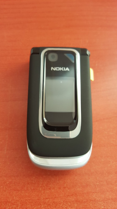 Telefon Nokia 6131 original / negru / impecabil / necodat capac piele