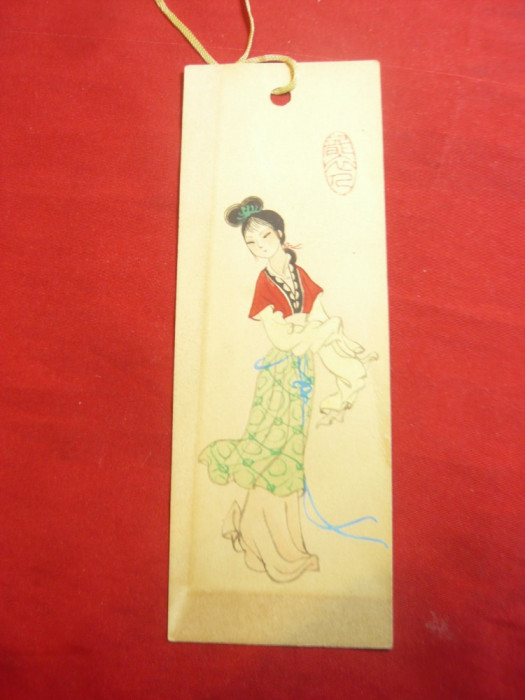 Semn de carte vechi- China cu acuarela -femeie in costum popular ,L=14 cm