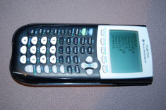 Calculator stiintific TEXAS INSTRUMENTS model TI-84 PLUS foto
