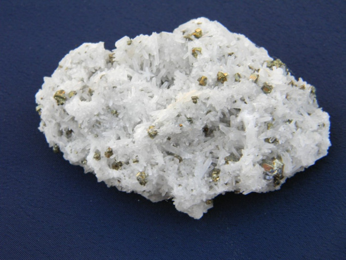 Specimen minerale - CUART SI PIRITA (T3)