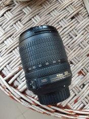 Obiectiv Nikon AF-S Nikkor 18-105mm f3.5-5.6G ED foto