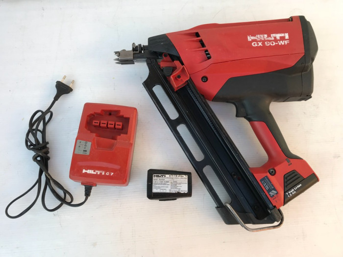 pistol puscat cuie Hilti GX 90-WF Fabricație 2015