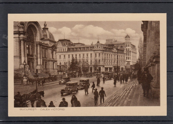 BUCURESTI CALEA VICTORIEI ANIMATA AUTOMOBILE EPOCA RECLAME TRASURI SOCEC