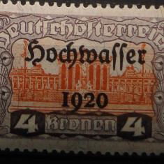 Timbre Austria 1921 Coat of Arms Overprinted "Hochwasser 1920"