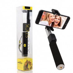 Selfie stick - Remax P4 foto