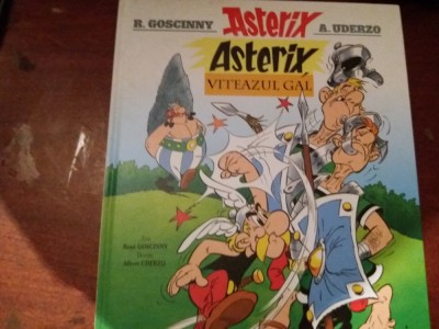 ASTERIX VITEAZUL GAL foto