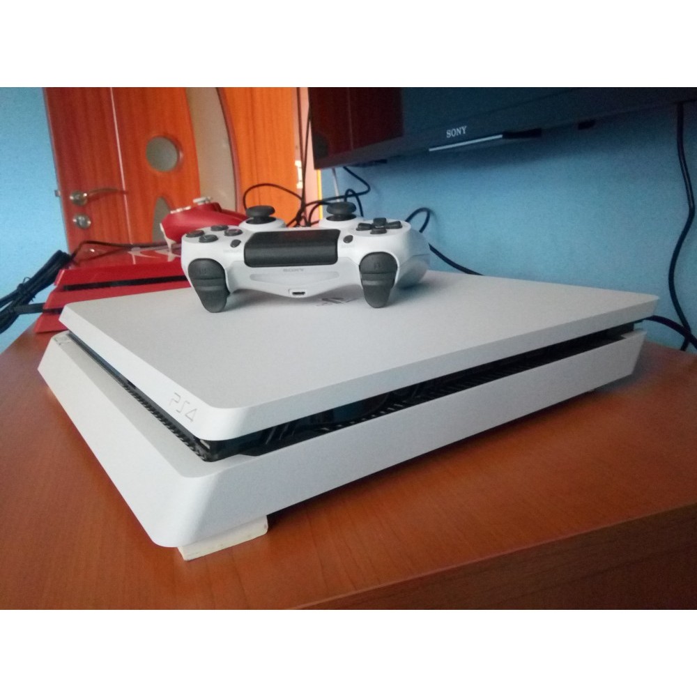 PS4 Slim 500 gb alb | arhiva Okazii.ro