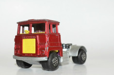 Macheta MATCHBOX Scannell Tractor - cap tractor Lesney 1973 foto