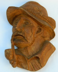 Sculptura - VANATOR cu PIPA - lemn lucrat manual (are peste 50 de ani!) foto
