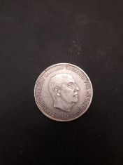 Moneda din argint cu chipul lui Franco foto