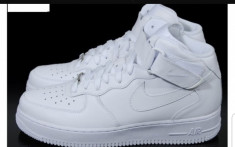 Ghete Nike Air Force One WHITE/ALB - model unisex foto