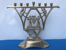 Menora veche,evreiasca,menorah,metalica,cu mecanism muzical foto