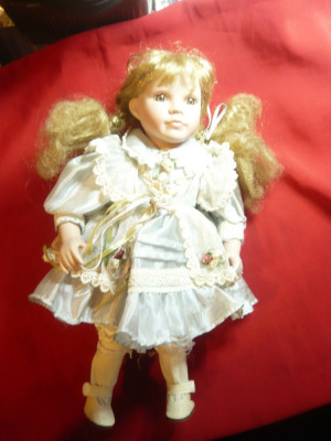 Papusa The Connoisseur Doll Collection Seymour Mann marcaj pe gat ,h=28cm foto