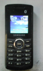 Telefon mobil Samsung GT-E2121B re?eaua Orange cu tastatura. foto