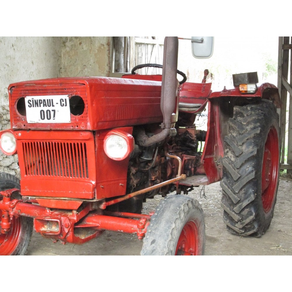 Tractor U445/Utilaje agricole arhiva Okazii.ro