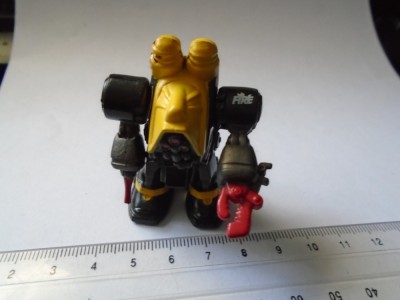 bnk jc ToyQuest China - set 3 roboti Androidz foto