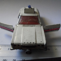 bnk jc Corgi Whizzwheels Ford Cortina GXL Police - 1/43