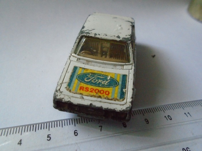 bnk jc Matchbox Superfast no 9 Ford Escort RS2000