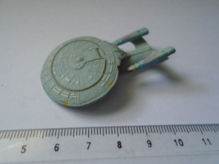 bnk jc Star Trek - Galoob Micro Machines - USS Enterprise NCC-1701-D