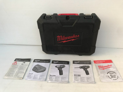 Cutie Scule Milwaukee M12 foto