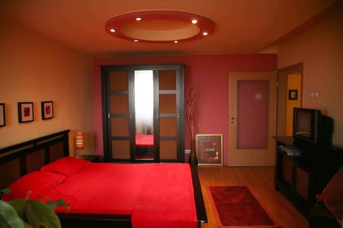 Mobilier Mobexpert Lemn Si Ratan Arhiva Okazii Ro